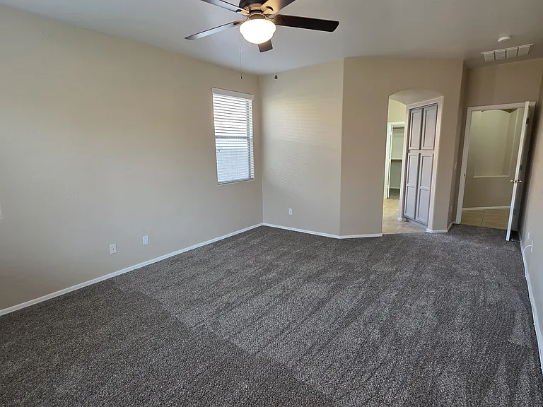 16882 W Tonbridge St — Photo 8