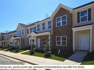103 Summerland Dr, Greensboro, NC 27405