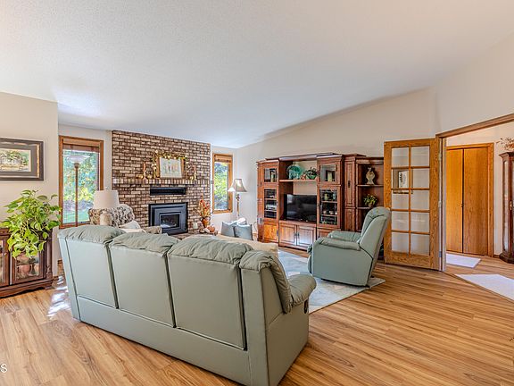 2nd image of 10744 Chokecherry Dr