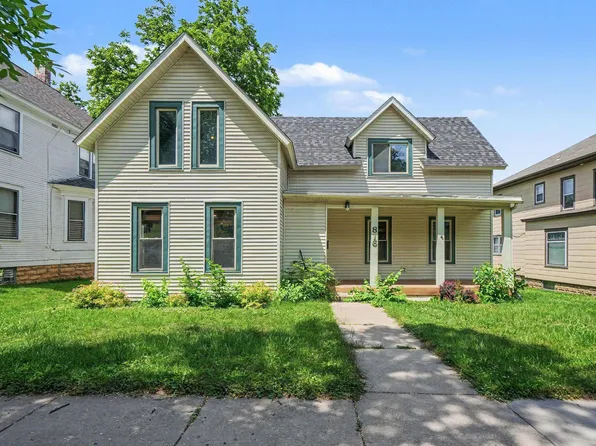816 W 5th St, Red Wing, MN 55066