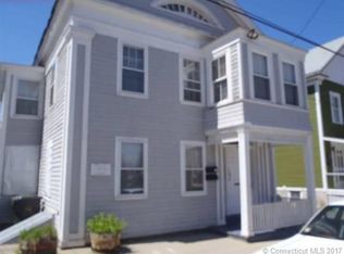 22 Coit St, New London, CT 06320