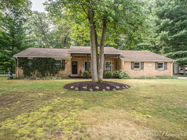 4170 Blair St, Hudsonville, MI 49426
