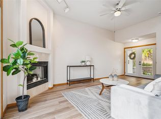 2106 Holiday Rd, Coralville, IA 52241