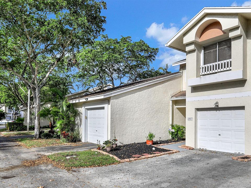 1957 Discovery Cir E, Deerfield Beach, FL 33442 Zillow