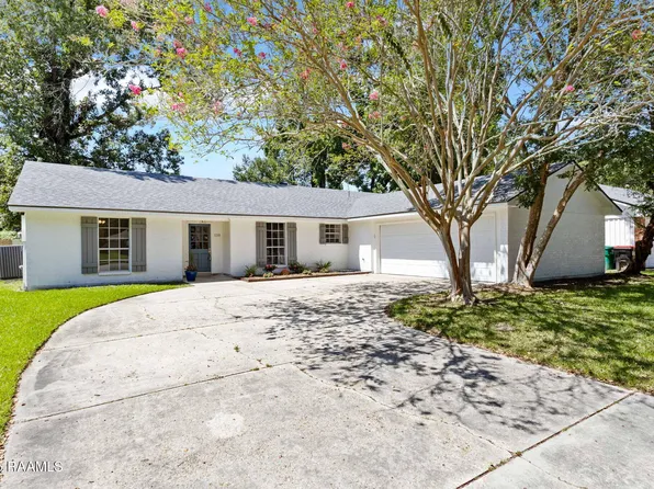 110 Triwood Cir, Lafayette, LA 70503