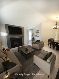95 Olympic Cir, Chanhassen, MN, 55317