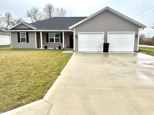 1328 W 19th St, Maryville, MO 64468