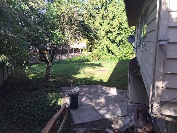 2nd image of 1515 106th Ave NE