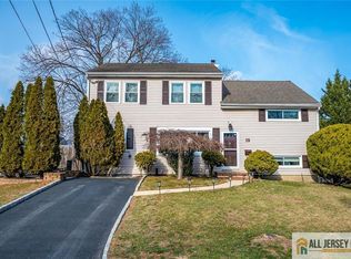 19 Oxford Rd, East Brunswick, NJ 08816