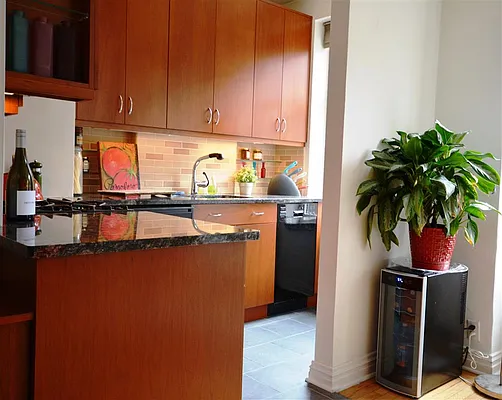 Sold by Corcoran | media 8