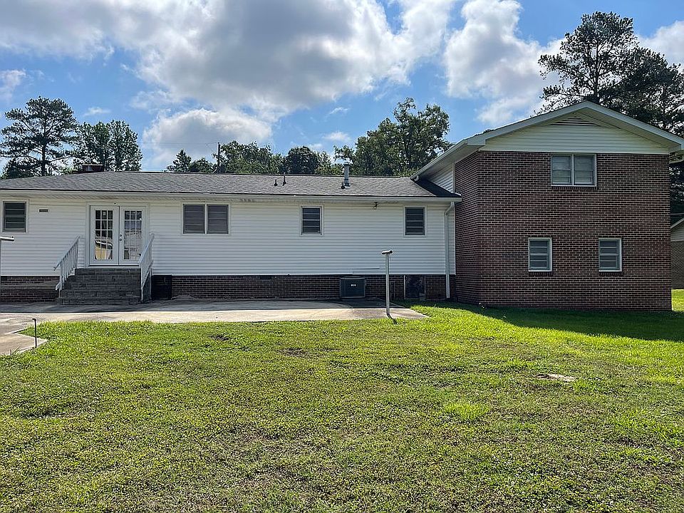 2nd image of 51 Lyons Dr