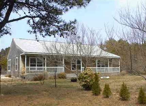 1st image of 6 Aspen Ln