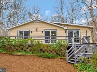 203 Edgehill Dr, Locust Grove, VA 22508