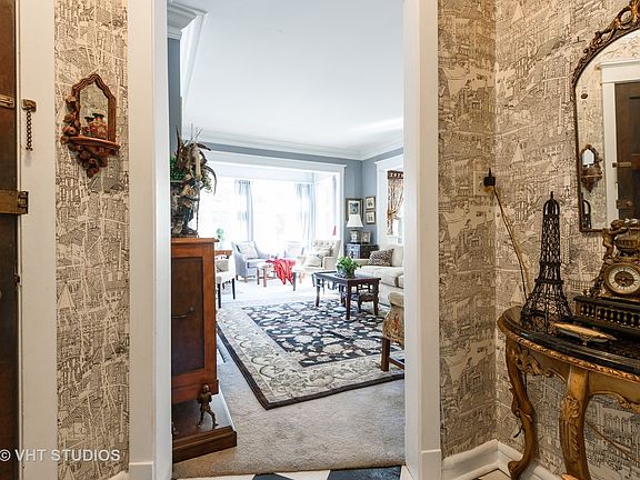 2nd image of 1013 Washington St #1W