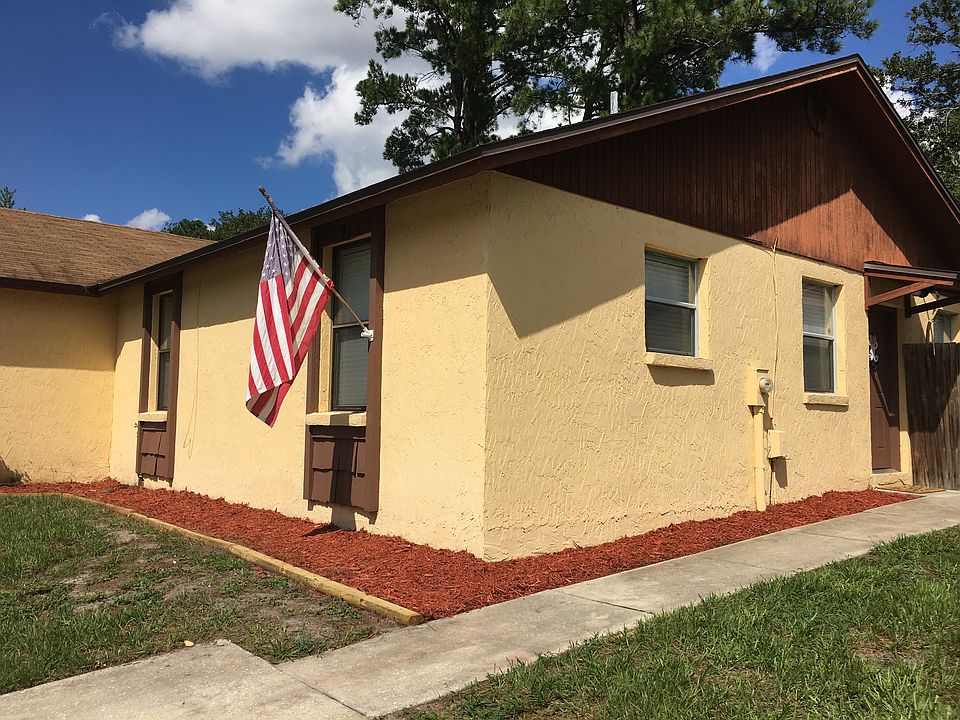 1st image of 2759 Hidden Village Dr