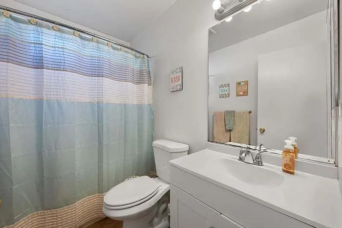 425 Blueridge Pl — Photo 8
