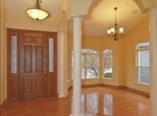 121 Woodland Place Ct, Saint Charles, MO 63303