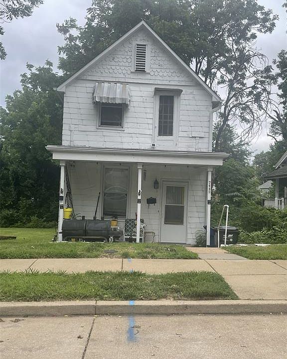 1st image of 7443 Hoover Ave