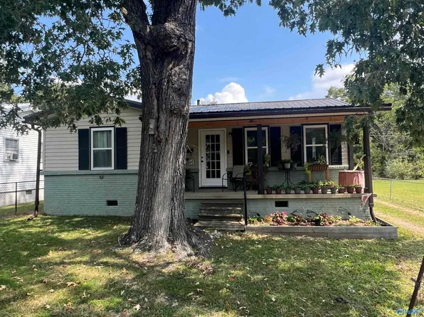 302 Clark St, Gadsden, AL 35904