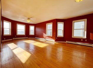 118 Sagamore St #2A, Quincy, MA 02171