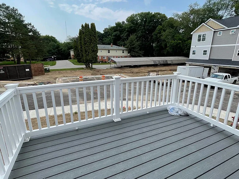 1738 Chief Okemos Cir — Photo 18