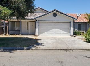 4302 W Cambridge Ave, Fresno, CA