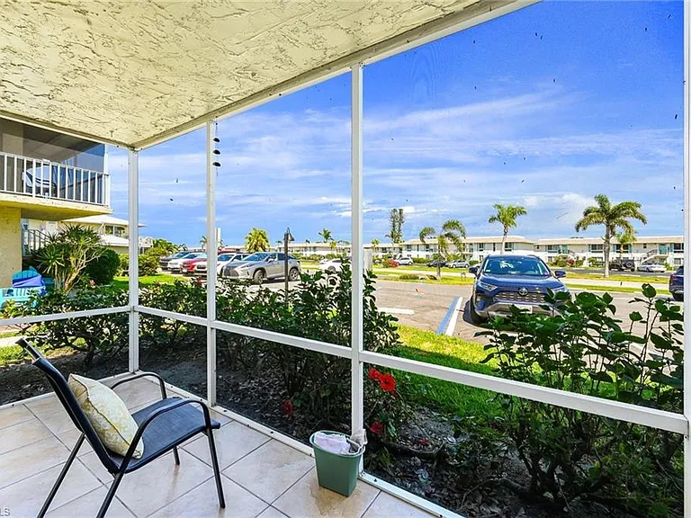 200 Palm Dr #7-R — Photo 14
