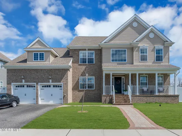 32 Tasha Lane, Howell, NJ 07731