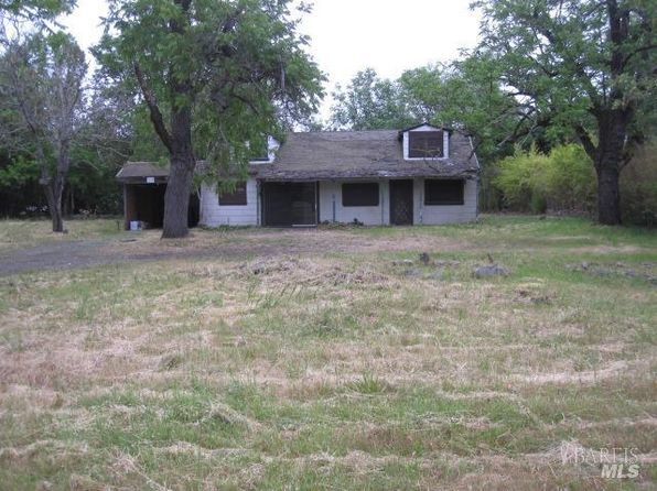 2750 Summerfield Rd, Santa Rosa, CA 95405