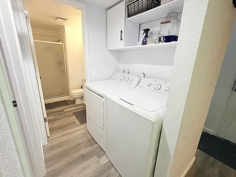 1112 Bel Aire Cir — Photo 16