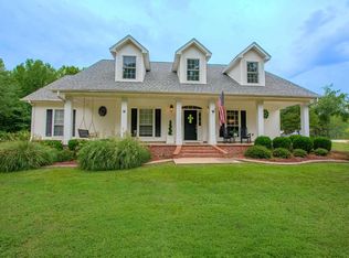 8900 Hinkson Rd, Benton, AR 72019