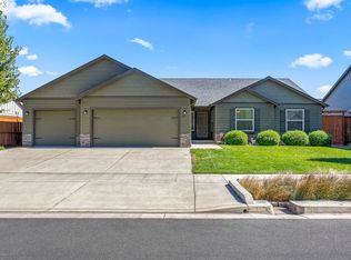 2951 Shelby Way, Eugene, OR 97404