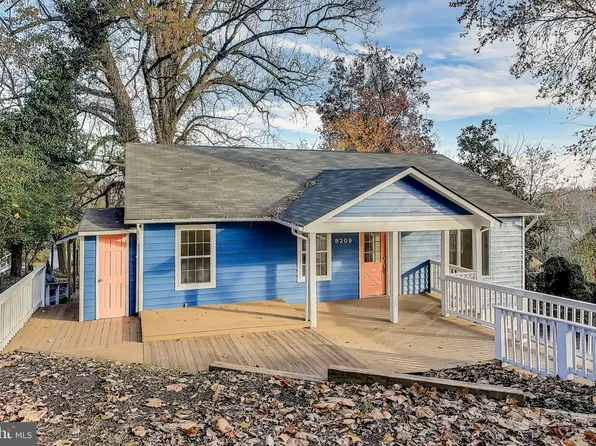 8209 F St, Chesapeake Beach, MD 20732