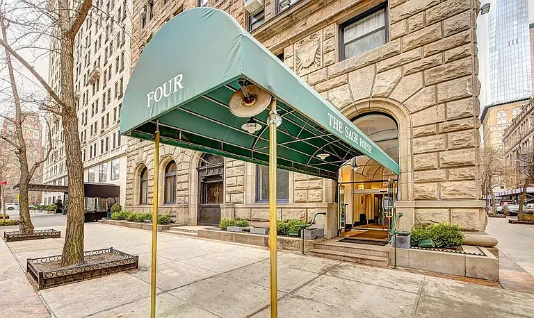 4 Lexington Avenue — Photo 4