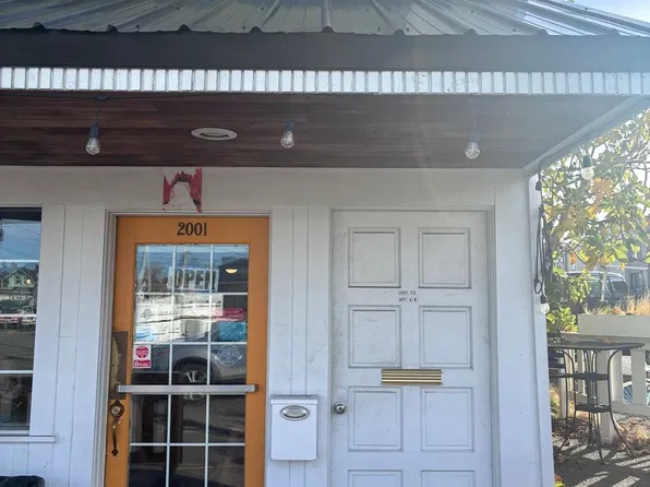 2001 Commercial Ave Unit B, Anacortes, WA 98221