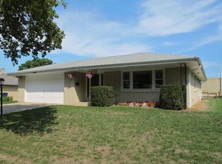 6098 S 18th St, Milwaukee, WI 53221