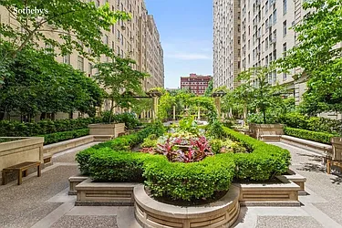 Rented by Sotheby's International Realty