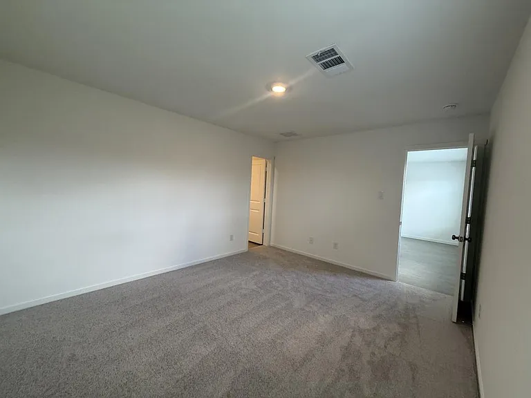 2524 Guineas Ln — Photo 19