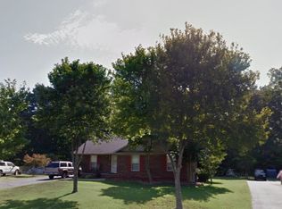 2327 Ellerbe Dr, Kannapolis, NC 28083