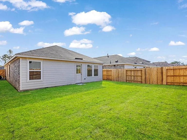 1618 Gardenia Blossom Ln — Photo 13