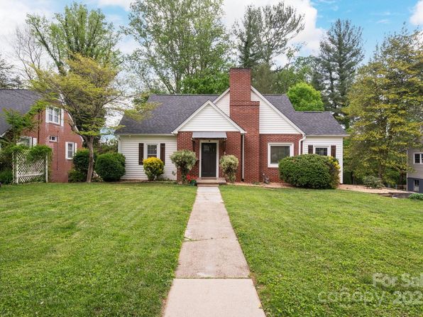 81 Bear Creek Rd, Asheville, NC 28806