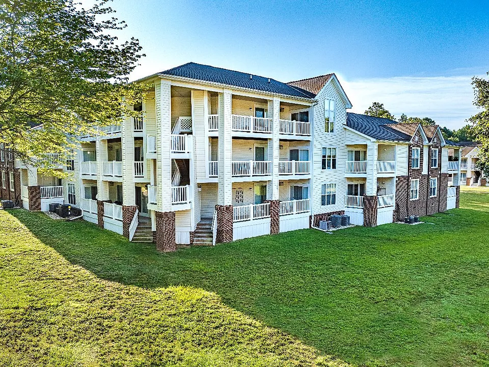 Building Photo 4