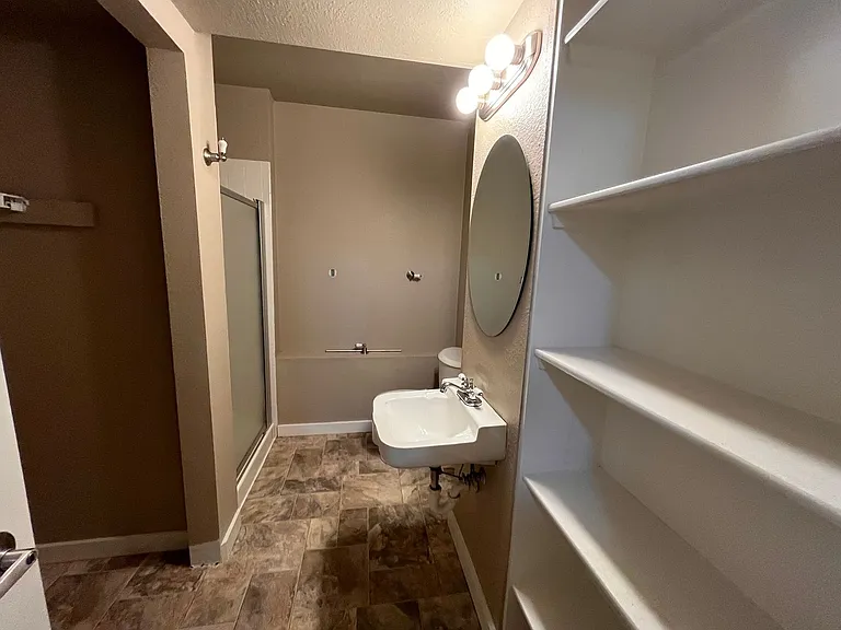 412 Albion Way — Photo 19