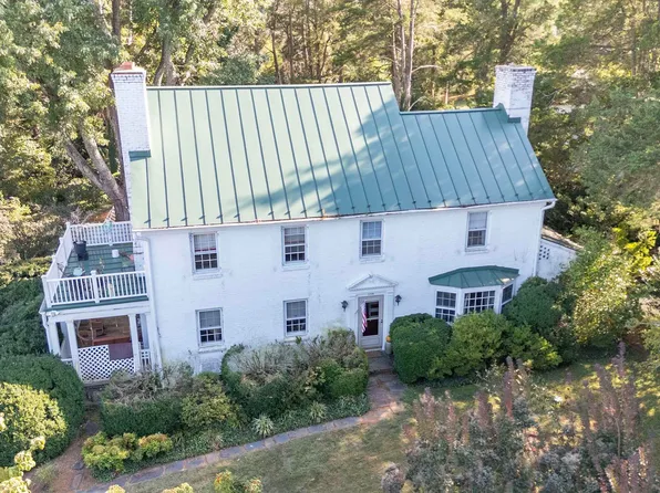 358 E Main St #10-1/2, Orange, VA 22960