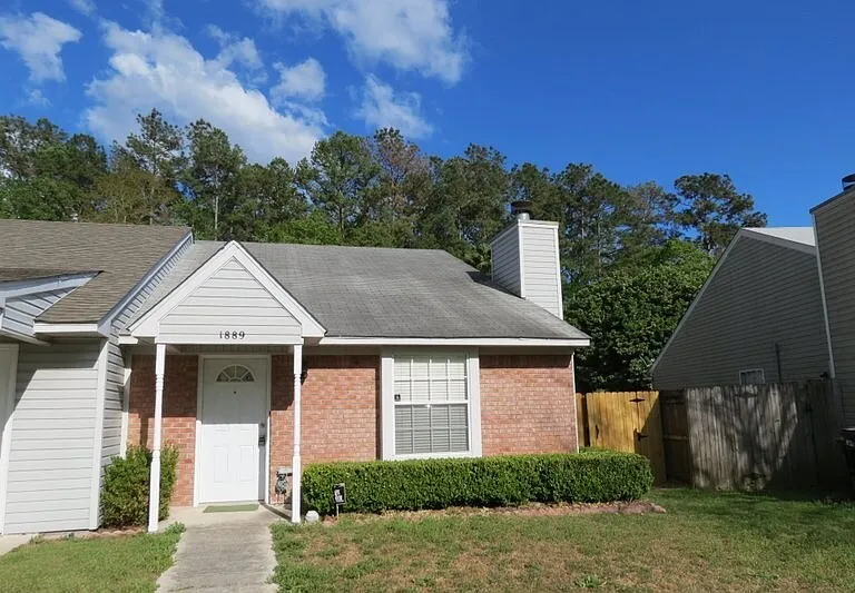 1889 Gina Dr — Photo 1