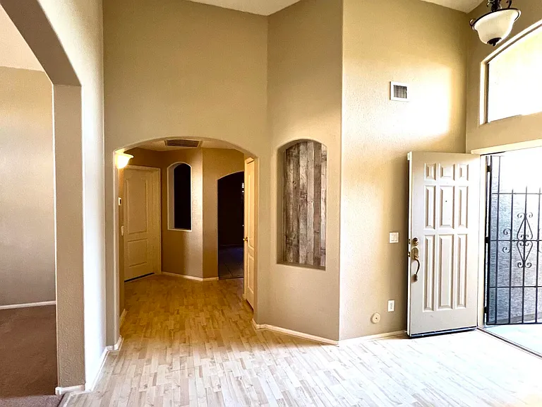 11210 E Pronghorn Ave — Photo 3