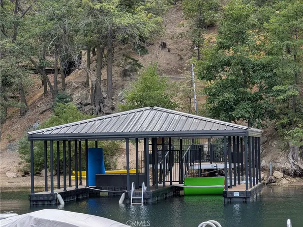 568 S B Ln, Lake Arrowhead, CA 92352