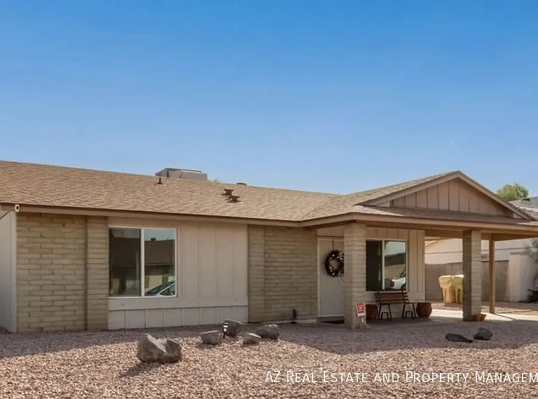6421 W Carol Ave — Photo 1