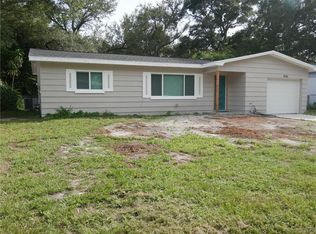 2936 Huntington Dr, Largo, FL 33771