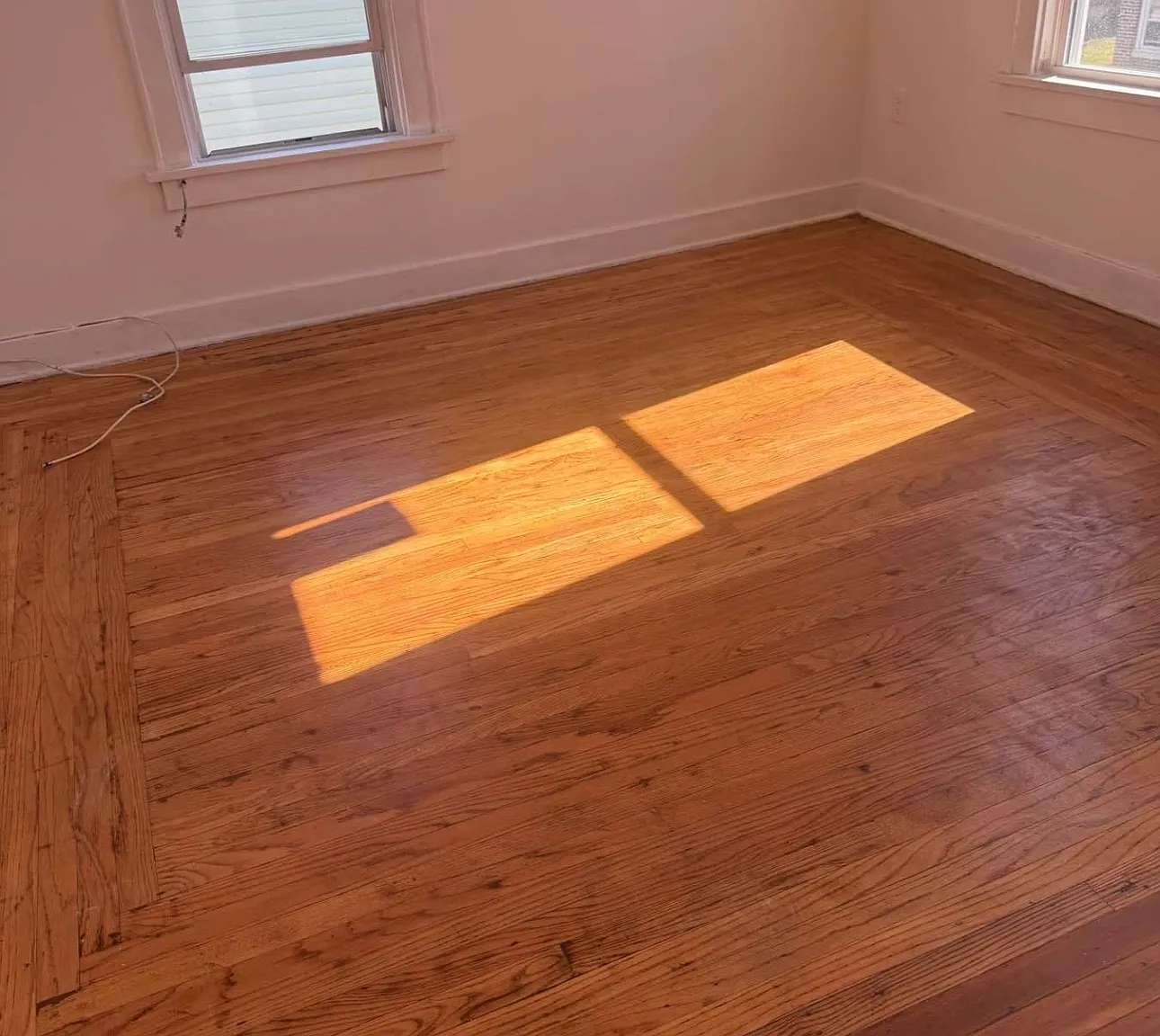 3 bed, $1,200 — Photo 2
